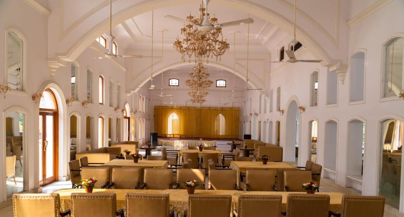 Отель A Mansion Kashipur Экстерьер фото